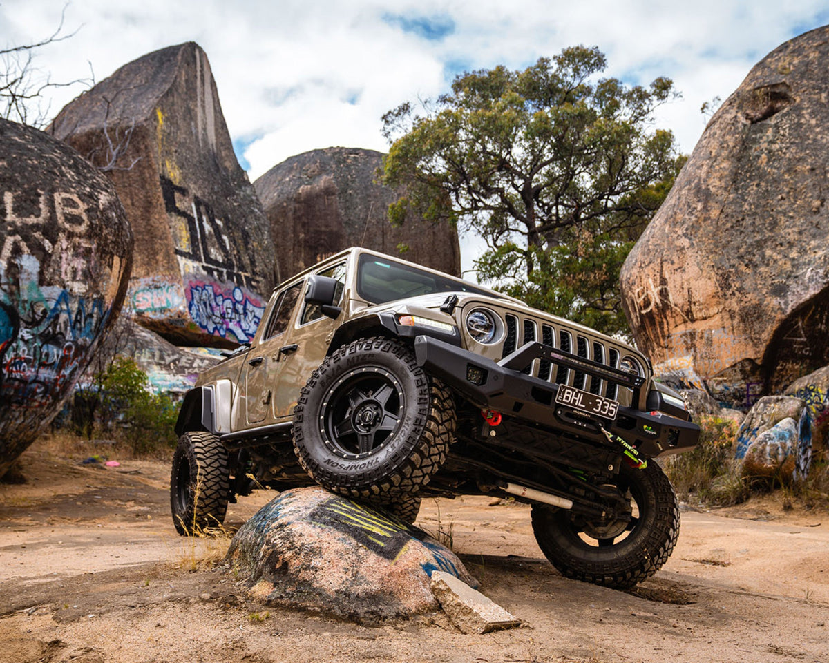 2" Foam Cell Pro Suspension Lift Kit for Jeep Gladiator JT (2020+)