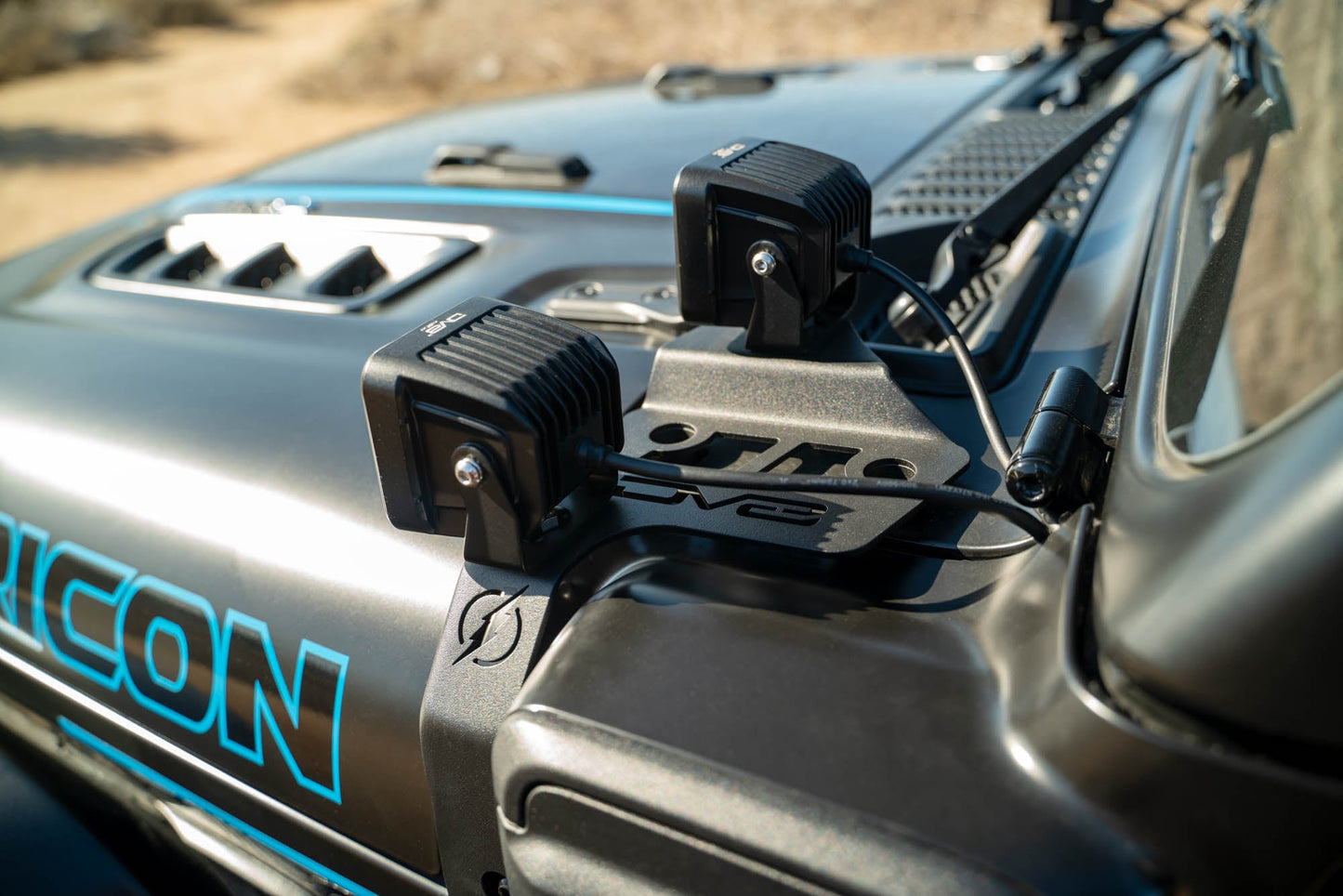 Jeep-4XE-A-Pillar-Dual-Pod-light-Mounts_Installed-12.jpg