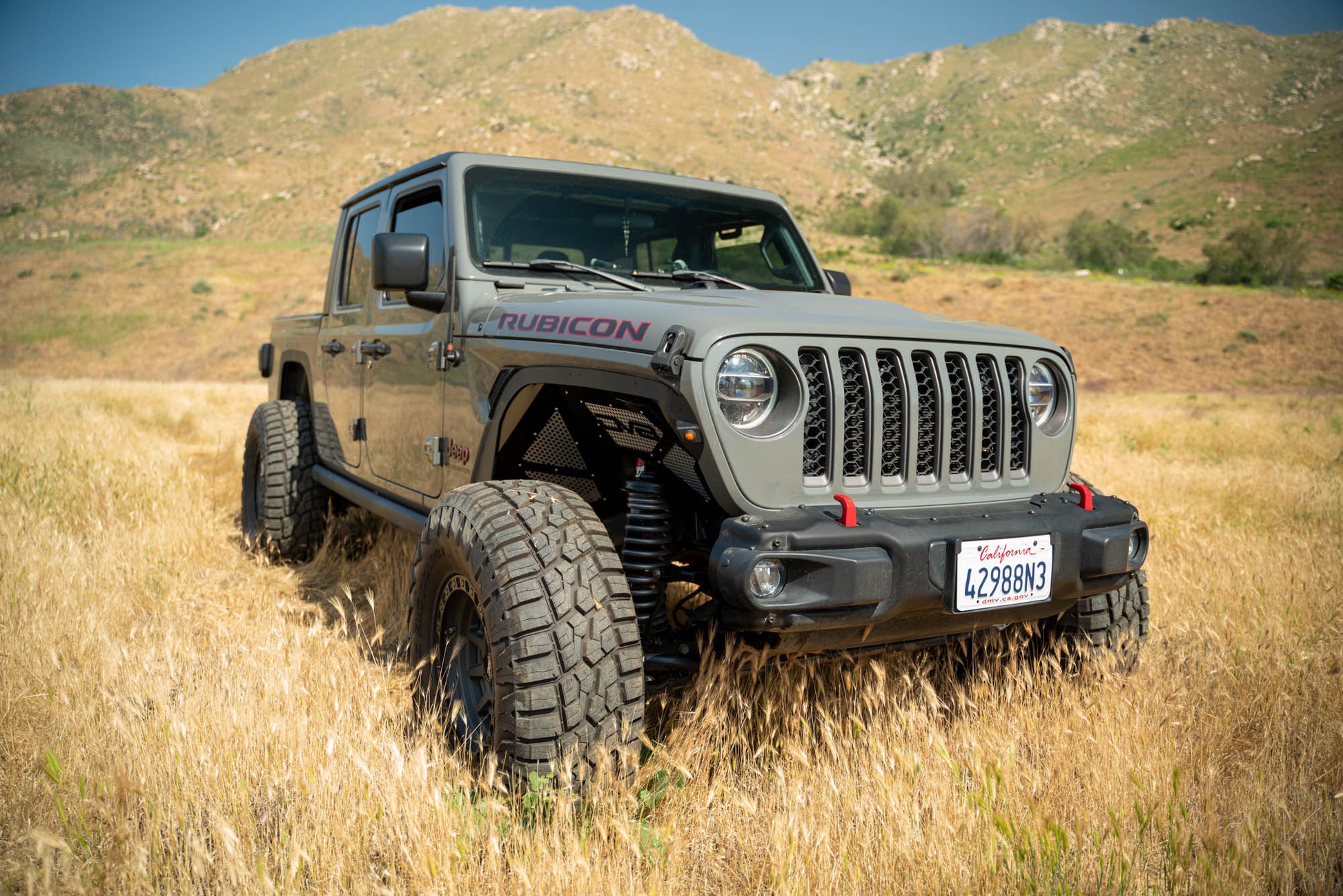Jeep-Gladiator-JT-Fender-Deletes-Installed-04.jpg