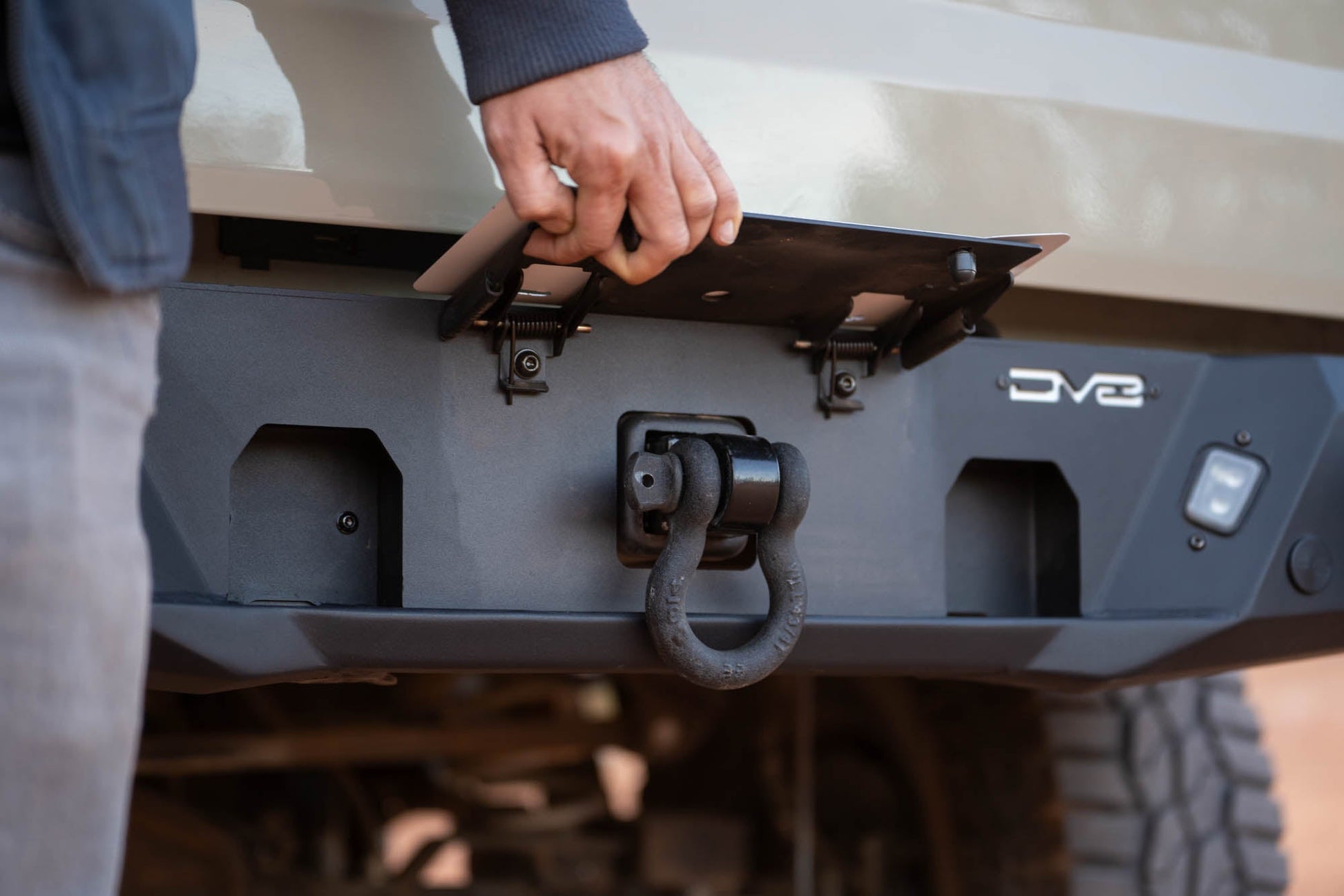 Jeep-Gladiator-JT-MTO-Series-Rear-Bumper-13.jpg