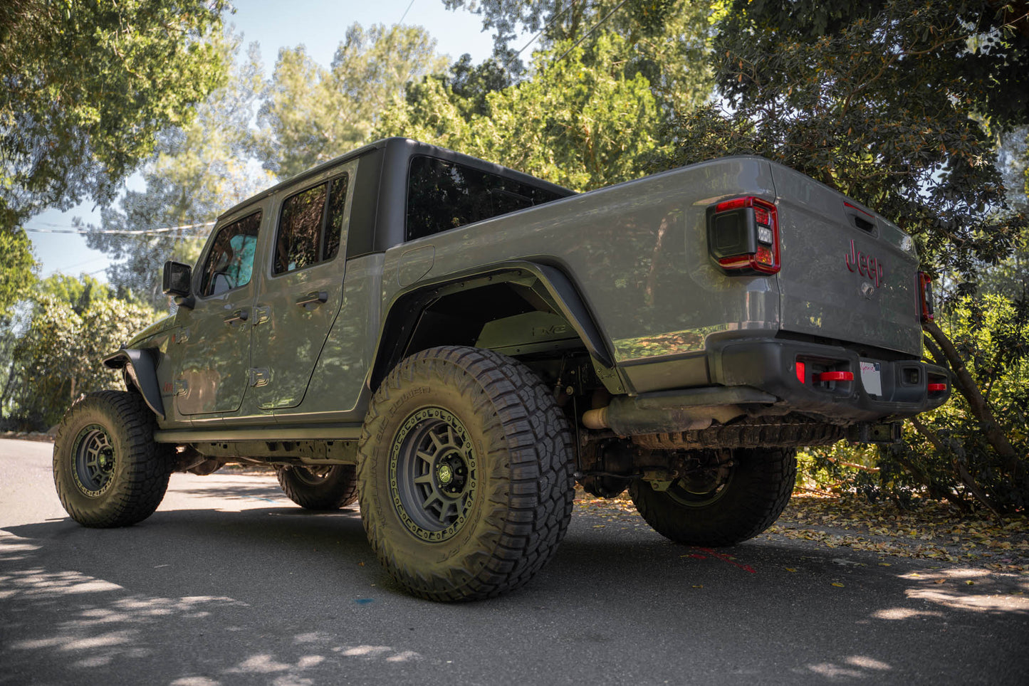Jeep-Gladiator-JT-Rear-Inner-Fenders-Installed-15.jpg