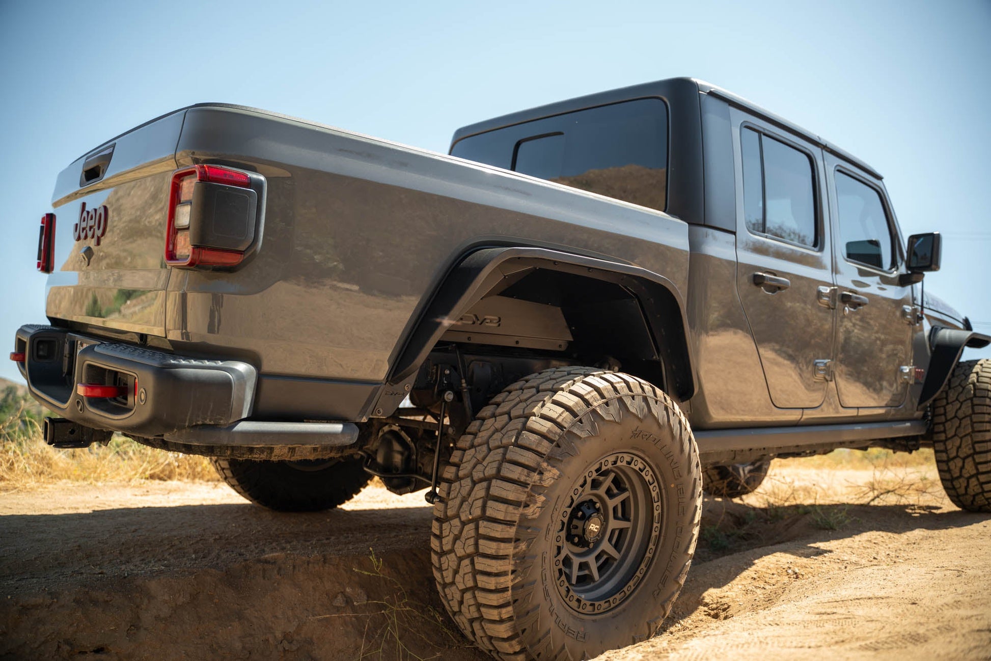 Jeep-Gladiator-JT-Rear-Inner-Fenders-Installed-9.jpg