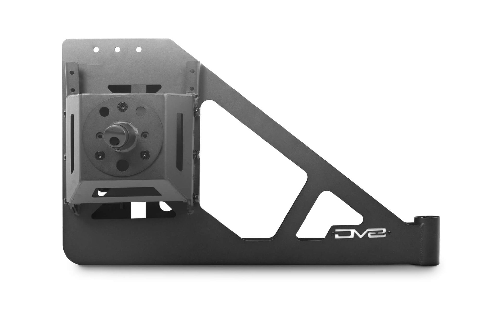 Jeep-JL-Bumper-Mounted-Tire-Carrier_Offtruck-03.jpg