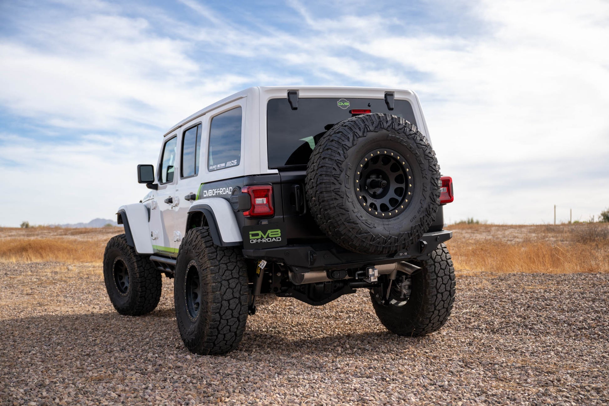 Jeep-Wrangler-JL-Xtreme-Recon-_-Rubicon-X-Camera-Extension-Installed-3.jpg