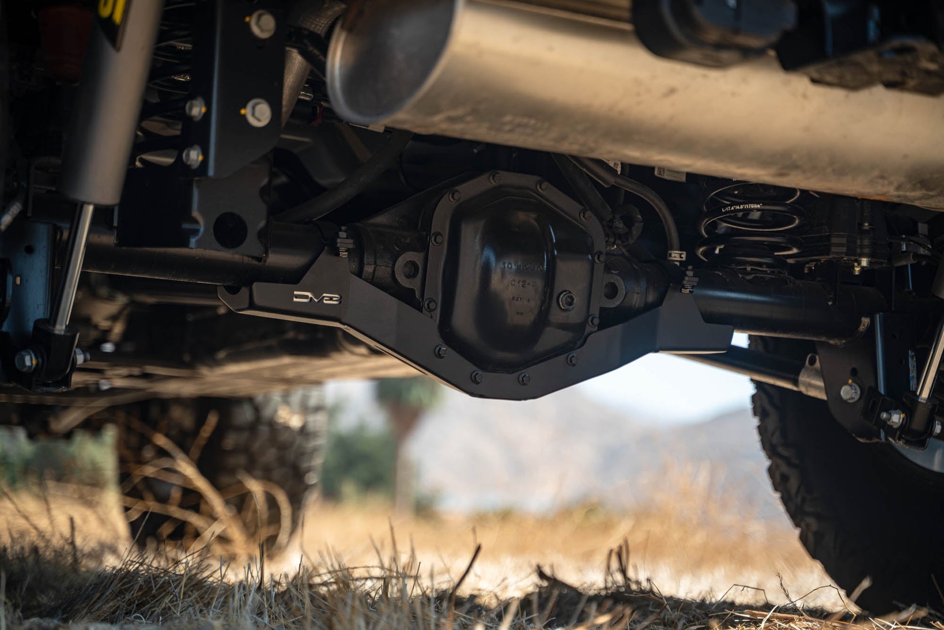 Jeep-Wrangler-JL-_-Gladiator-JT-Rear-D44-Differential-Skid-Plate-Installed-4.jpg