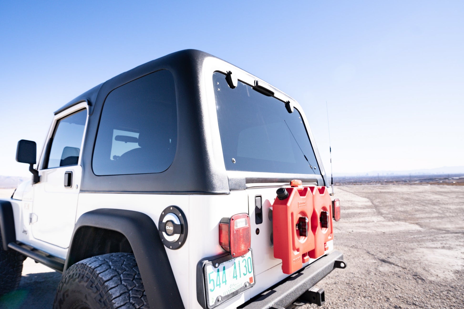 Jeep-Wrangler-TJ-Hardtop-21.jpg