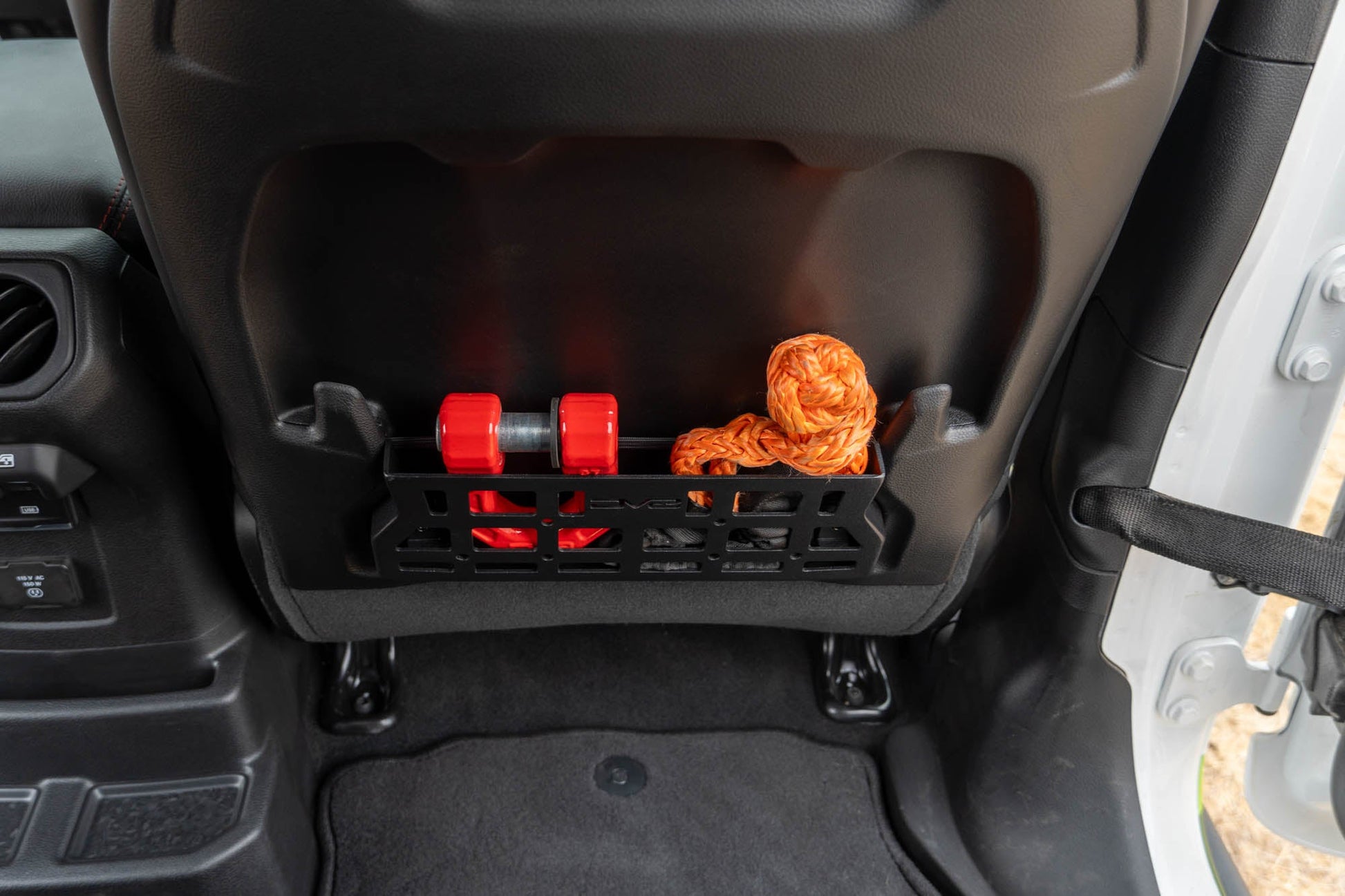 Jeep-Wrangler-_-Gladiator-Rubicon-Seat-Back-Molle-Pockets-5.jpg