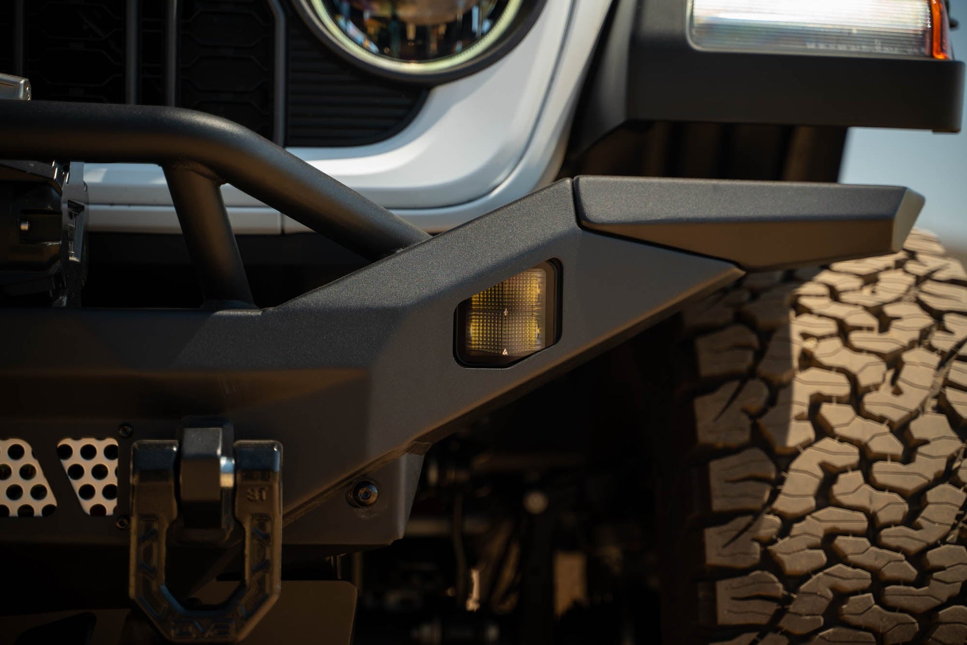 JeepWrangler-JK-JL-_-Gladiator-JT-MTO-Series-Front-Bumper-1.jpg