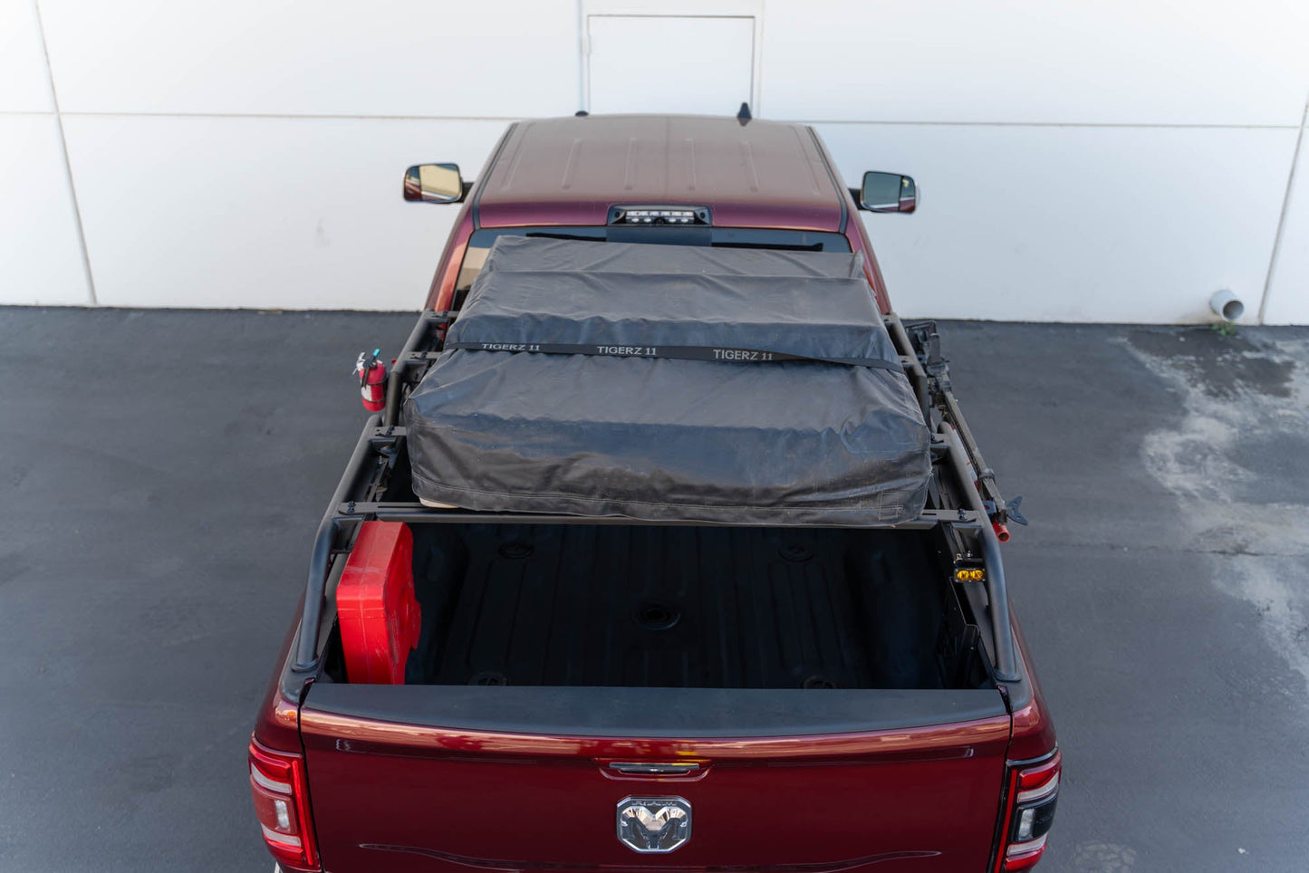 MTO-Series-Full-Size-Truck-Bed-Rack-Universal_Installed_07.jpg