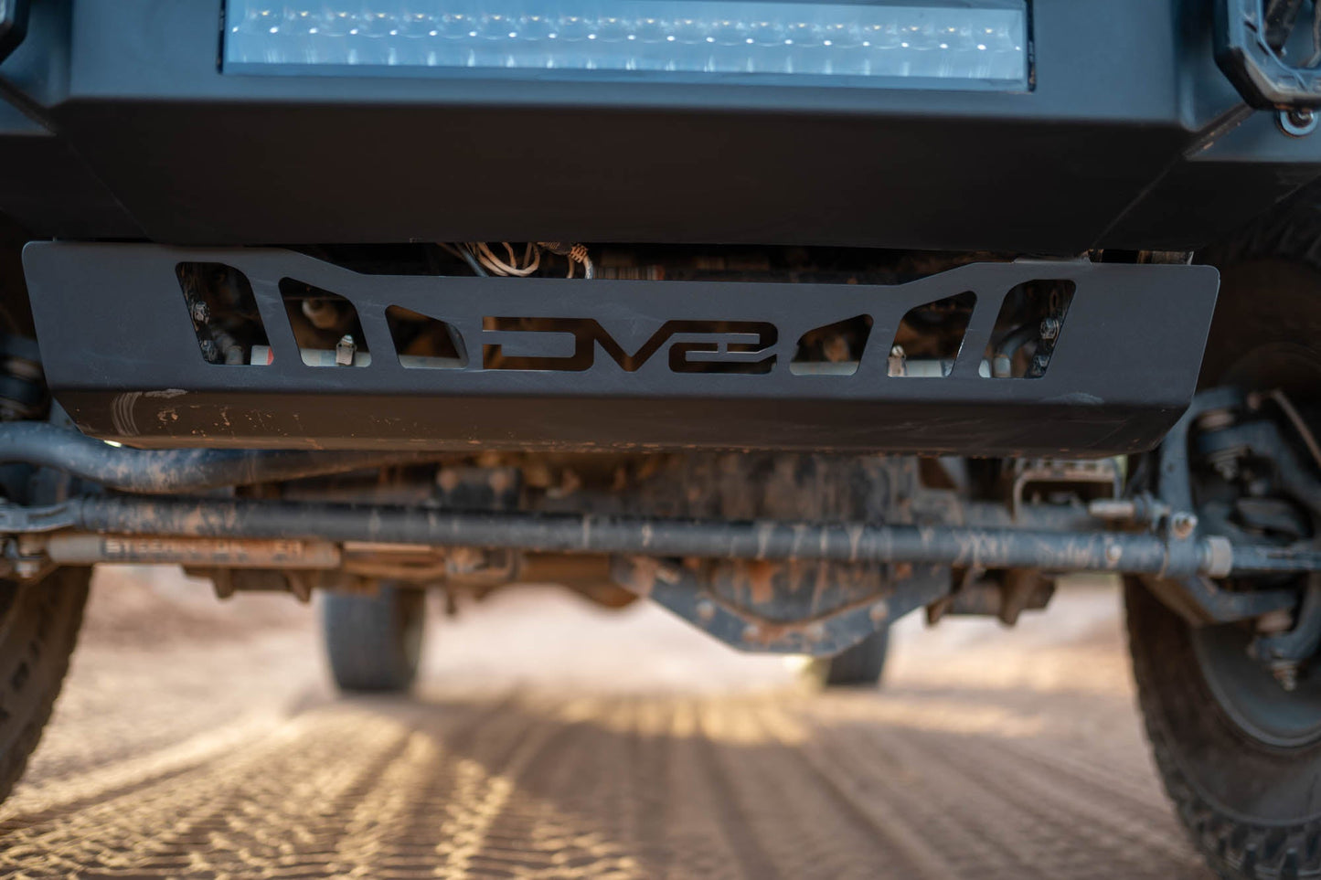 Off-Road-Jeep-JL-_-JT-Sway-Bar-Disconnect-Skid-Plate-5.jpg