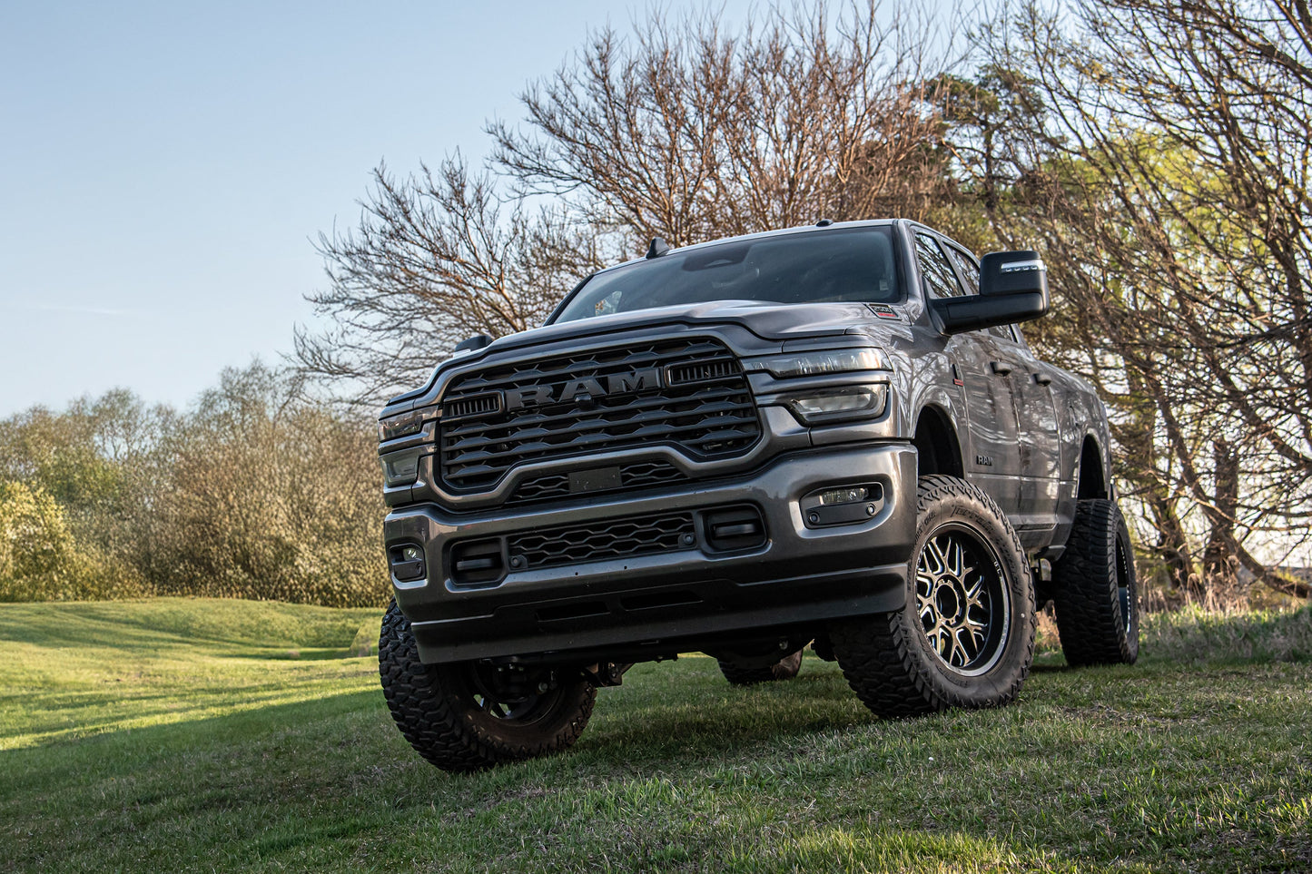 BDS Suspension 4 Inch Lift Kit w/ Radius Arm | Ram 2500 (2025) 4WD | Diesel - Trucks R Us