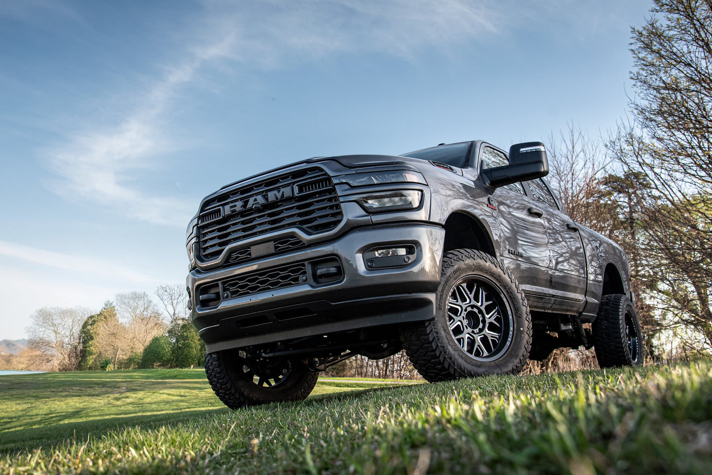 BDS Suspension 4 Inch Lift Kit w/ Radius Arm | Ram 2500 (2025) 4WD | Diesel - Trucks R Us