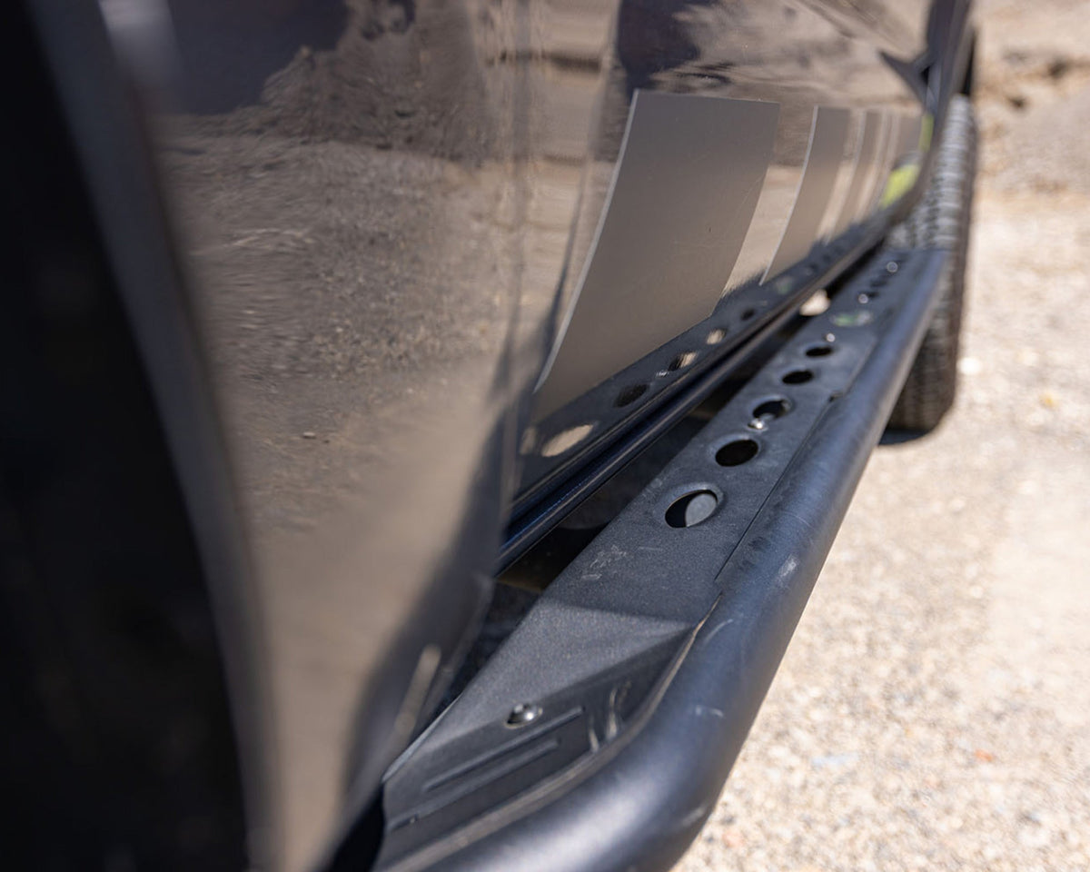 Raid Heavy Duty Side Steps for Toyota Tacoma Double Cab with Long Bed (2016-2023)
