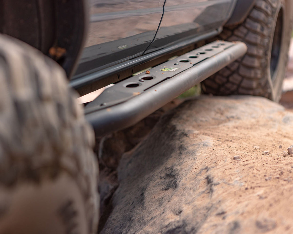 Raid Heavy Duty Side Steps for Ford Bronco (2021+)