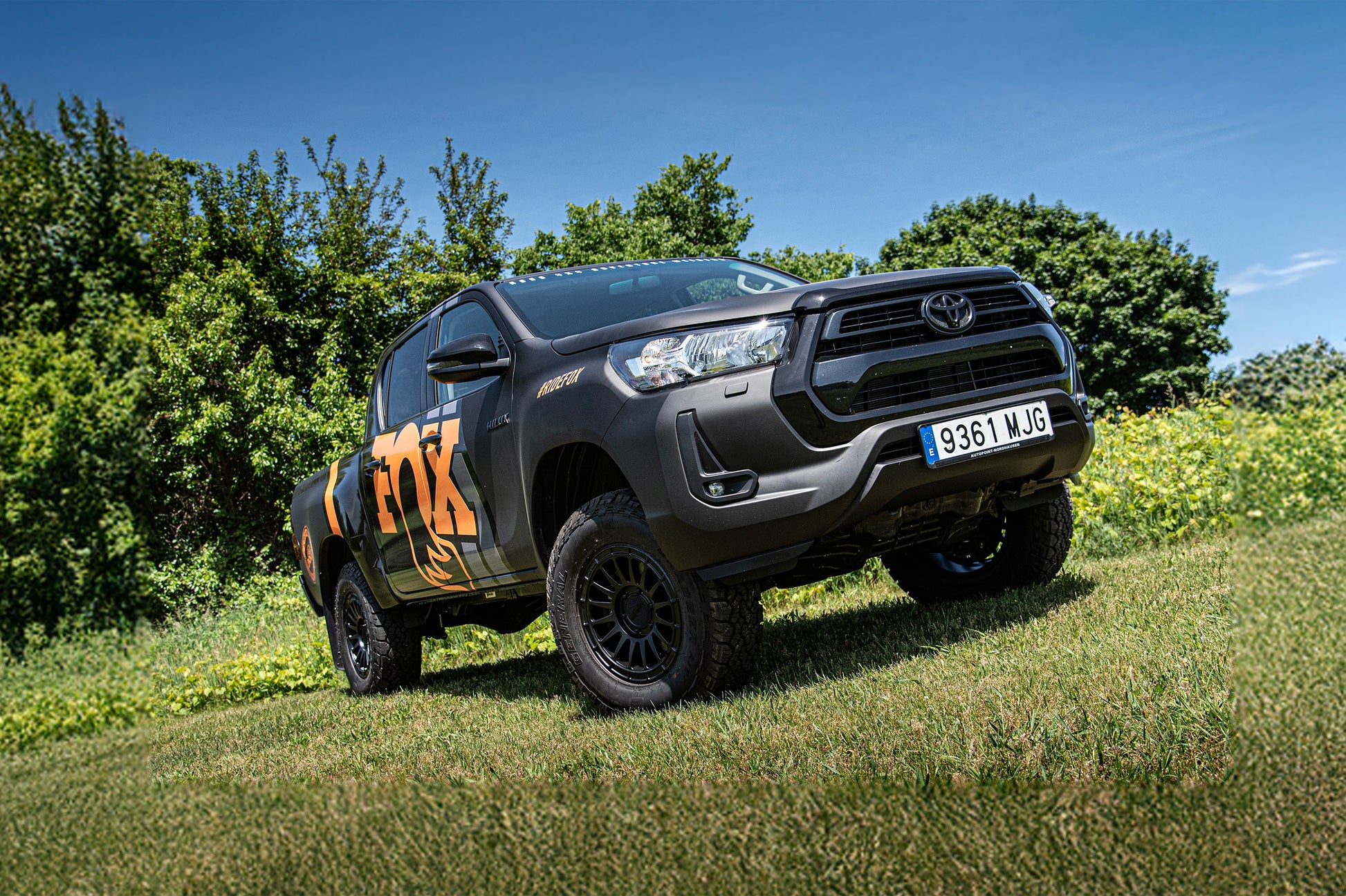 BDS Suspension 2 Inch Lift Kit | FOX Coil-Overs | Toyota Hilux (15-25) - Trucks R Us