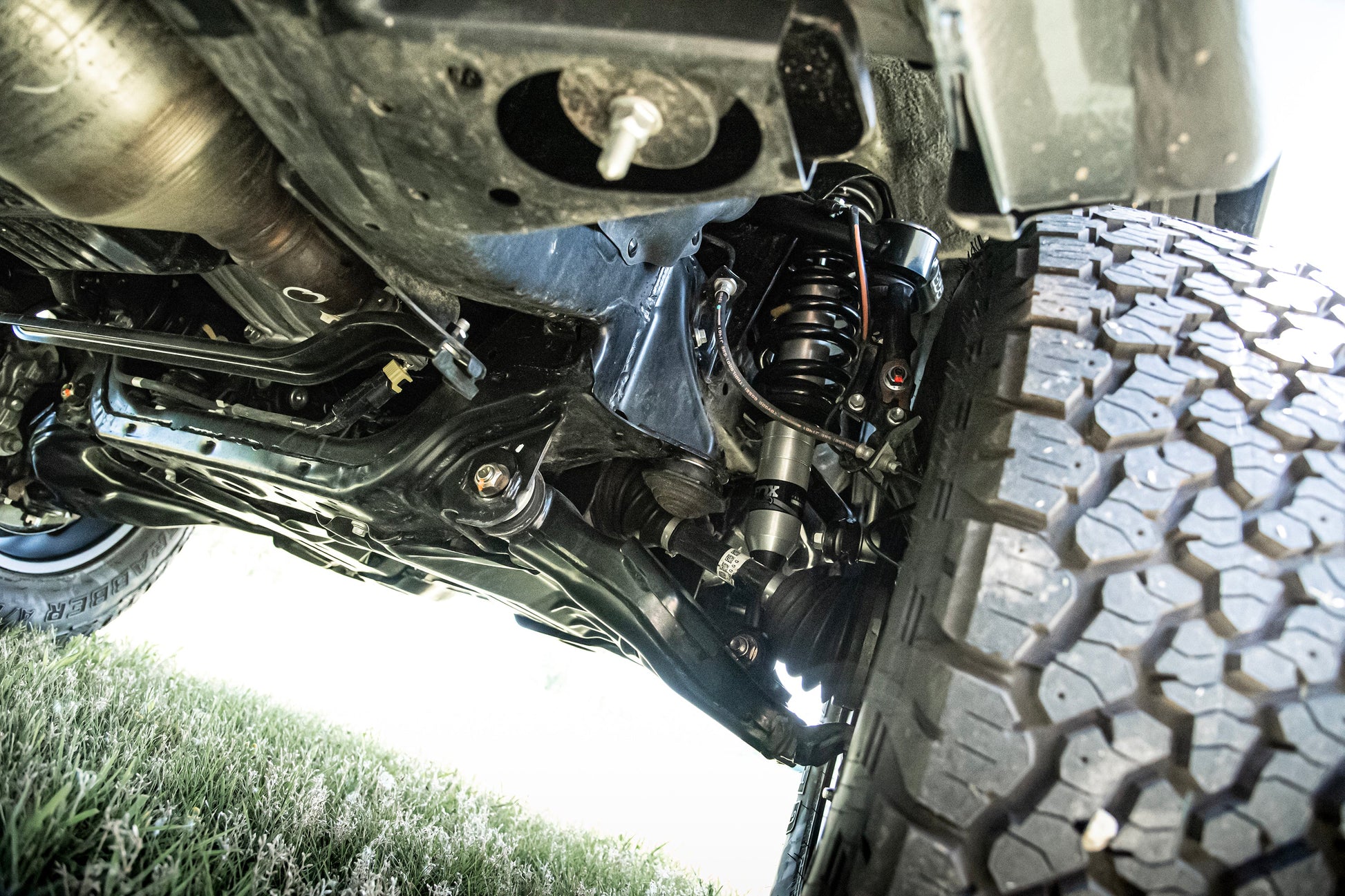 BDS Suspension 2 Inch Lift Kit | FOX Coil-Overs | Toyota Hilux (15-25) - Trucks R Us