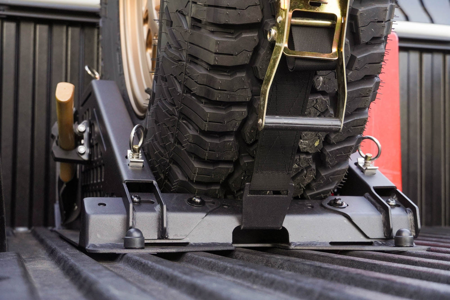 Truck-Bed-Universal-Tire-Carrier-_-Accessory-Mount-Installed-1.jpg