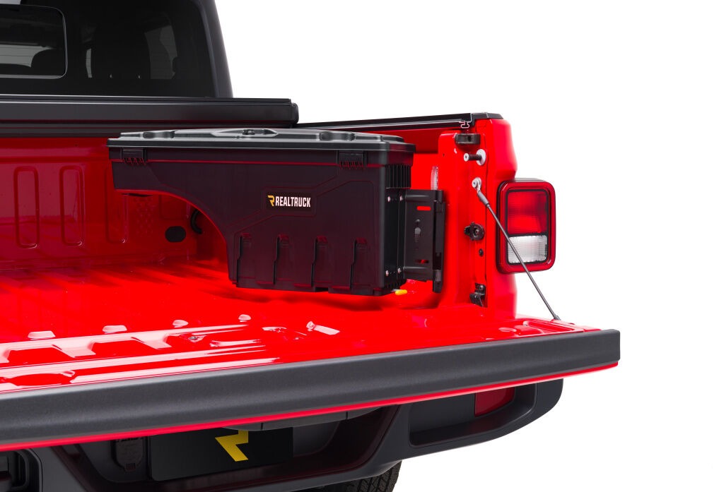 UNDUC_SwingCase_20Jeep-Gladiator_02_RT.jpg