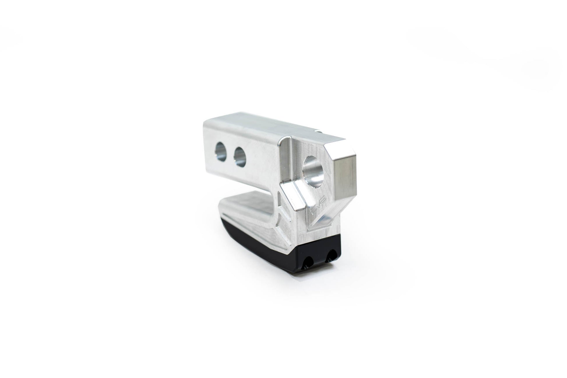 UNHS-01RW_Offtruck-3.jpg