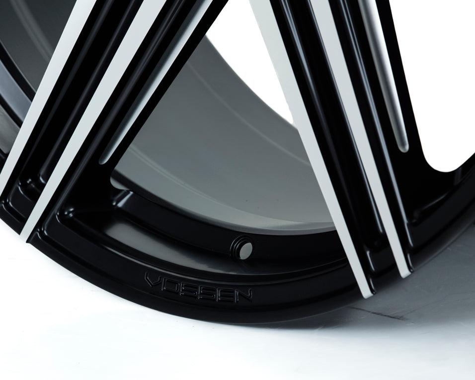 Vossen HF6-2 Wheel | 5x130 Bolt Pattern