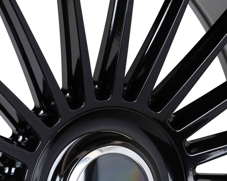 Vossen HF-8 Wheel | 22x12 | +42mm | 5x112 Bolt Pattern