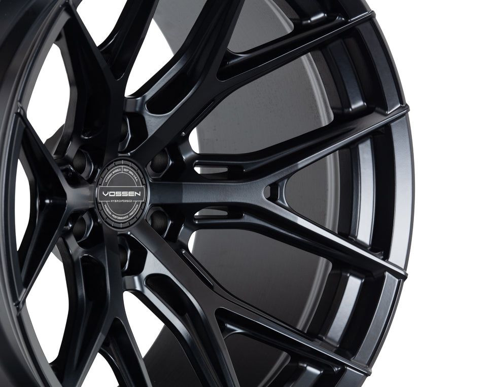 Vossen HF6-4 Wheel | 18x8.5 | +35mm | 6x5.5 (6x139.7) Bolt Pattern