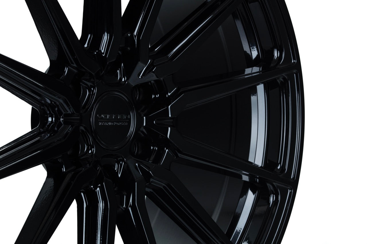 Vossen HF6-1 Gloss Black Wheel (24X10 6X135 ET +25 DEEP) - Trucks R Us