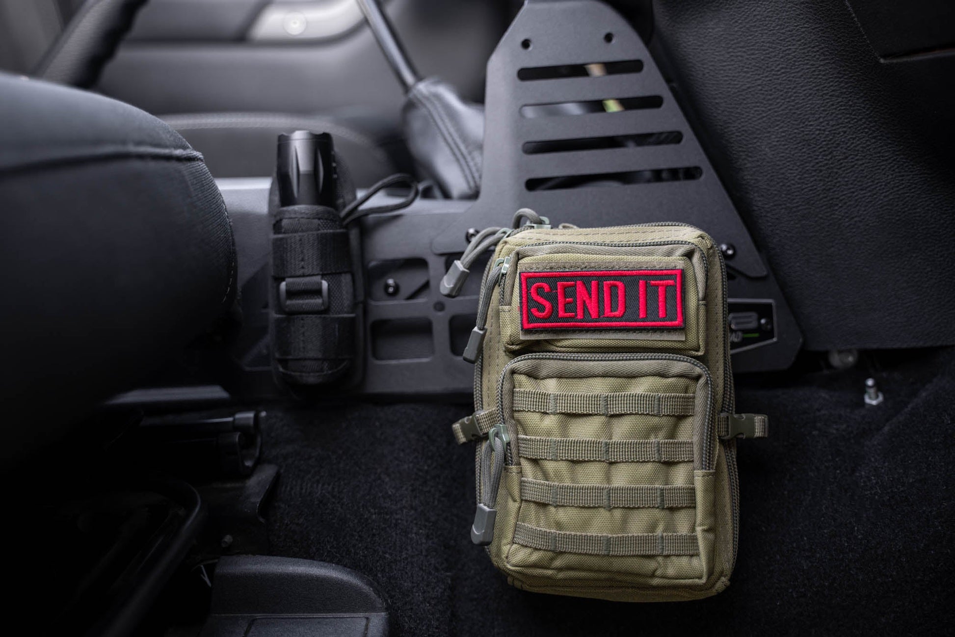 Wrangler-JK-Center-Console-Molle-Panels-_-Device-Bridge-Manual_04.jpg