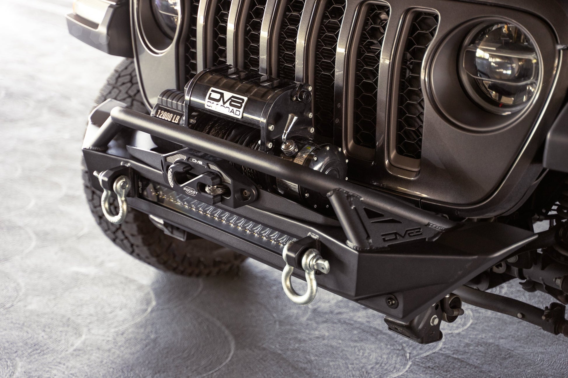 Wrangler-JK-JL-Gladiator-JT-FS-1-Series-Stubby-Front-Bumper_installed_7.jpg