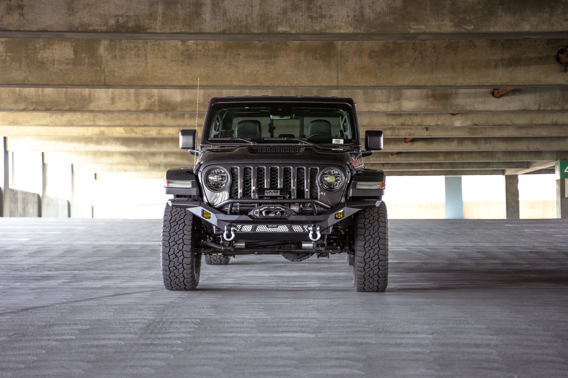 Wrangler-JK-JL-Gladiator-JT-MTO-Series-Front-Bumper_installed_4.jpg
