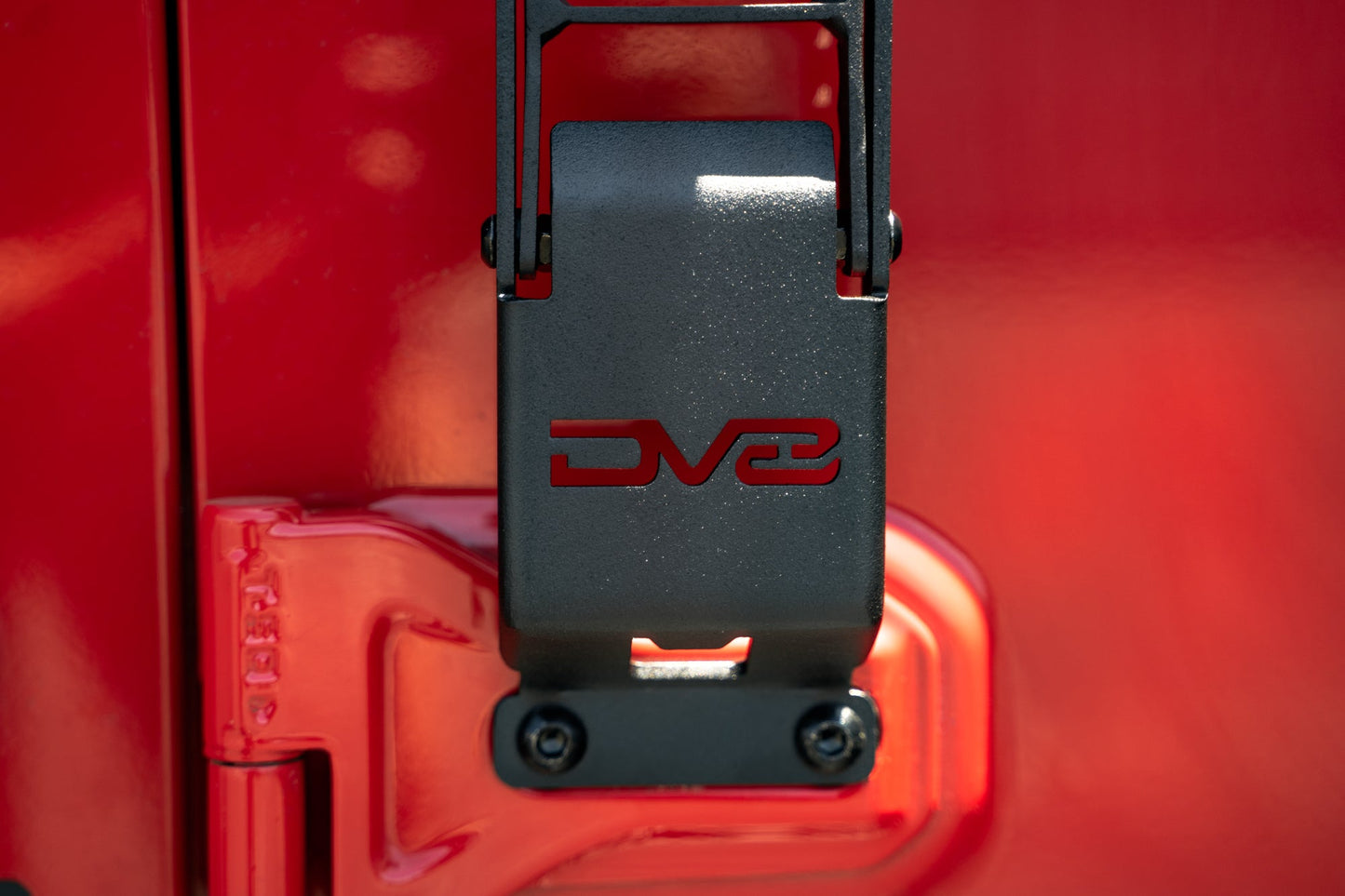 Wrangler-JK-JL-_-Gladiator-JT-Hinge-Mounted-Steps_Installed_4.jpg