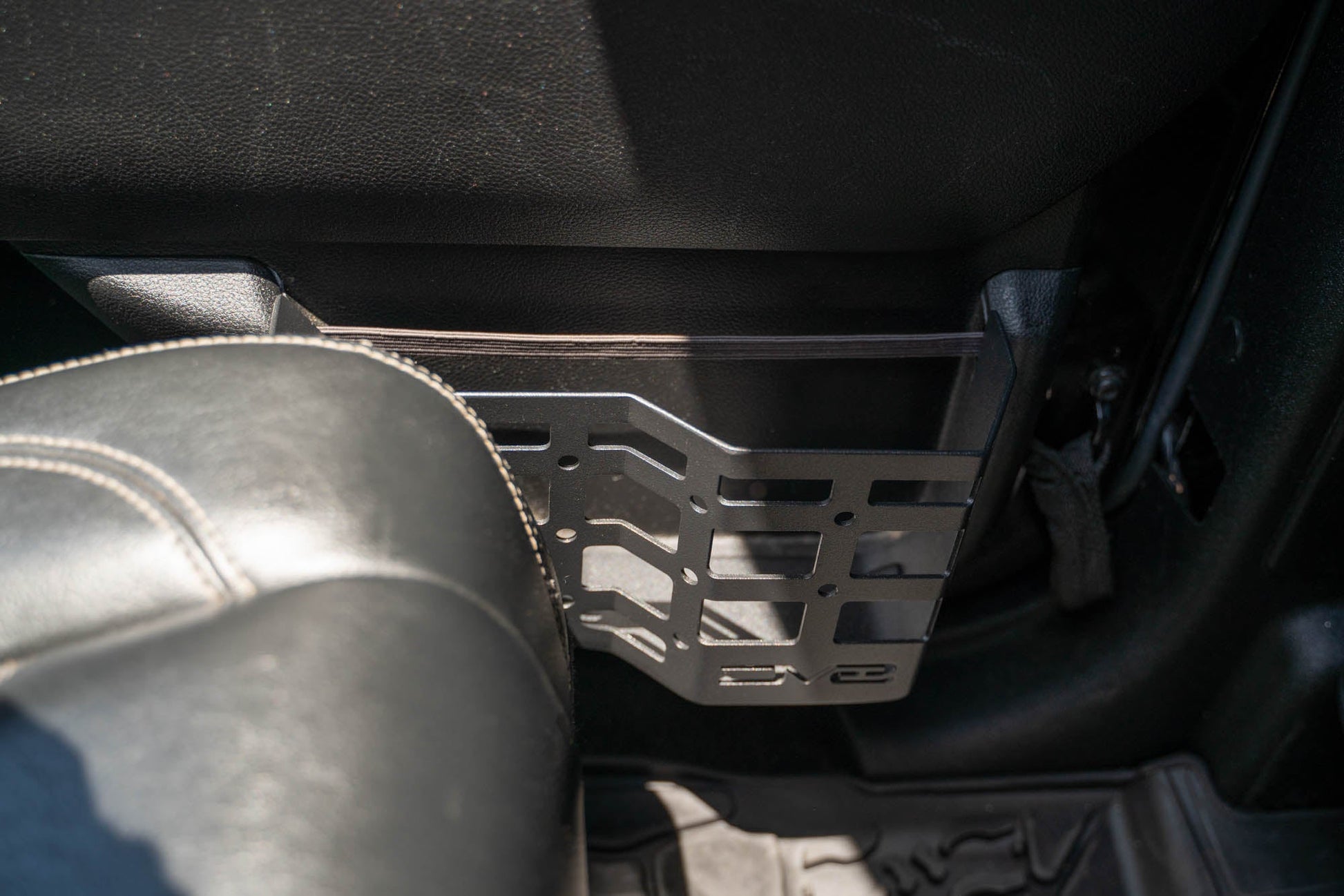Wrangler-JK-Rear-Door-Pocket-Molle-Panels-Installed-2.jpg