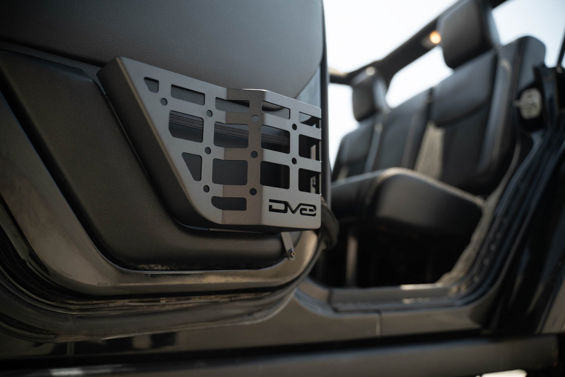 Wrangler-JK-Rear-Door-Pocket-Molle-Panels-Installed-7.jpg