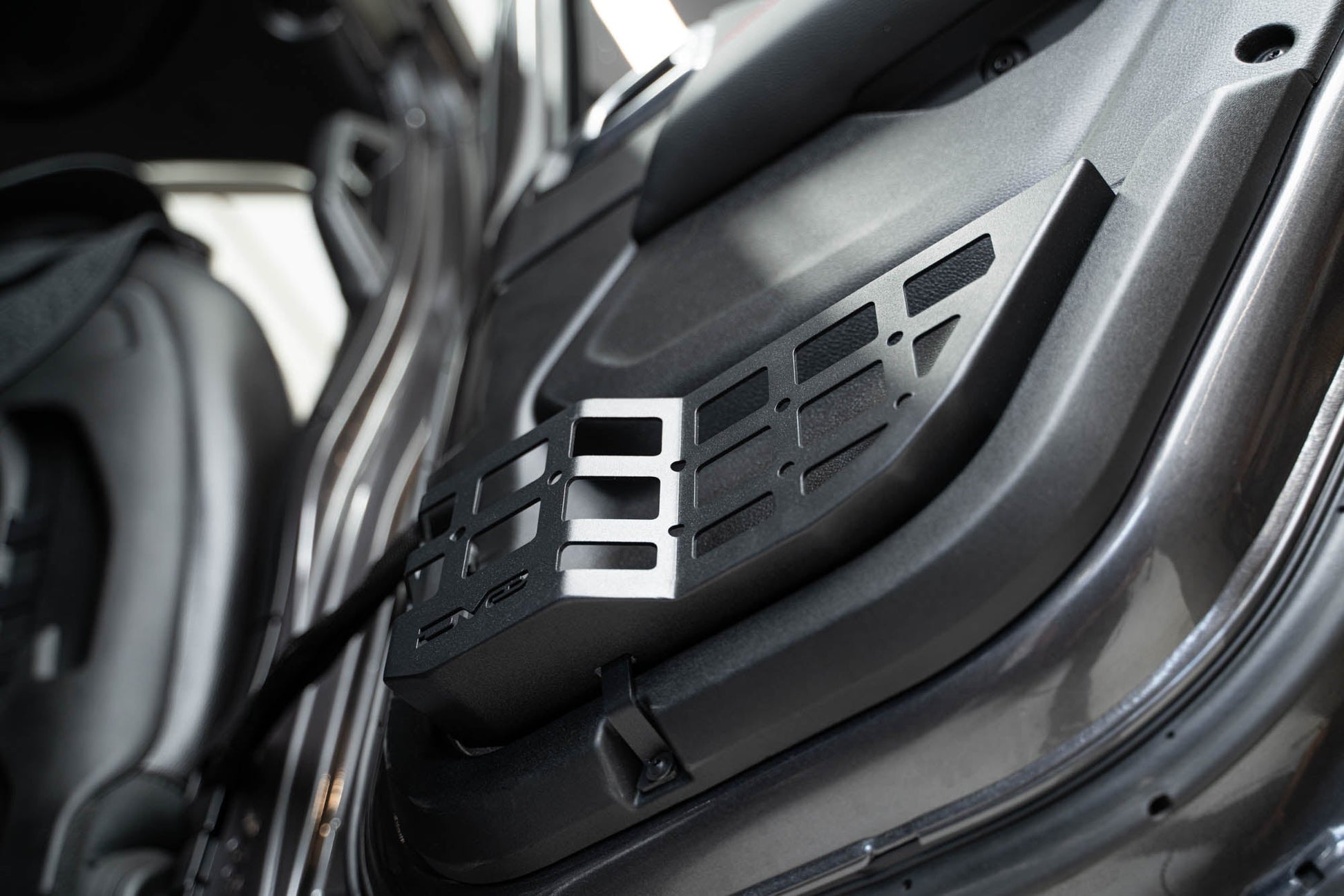 Wrangler-JL-_-Gladiator-JT-Rear-Door-Pocket-Molle-Panels-Installed-10.jpg