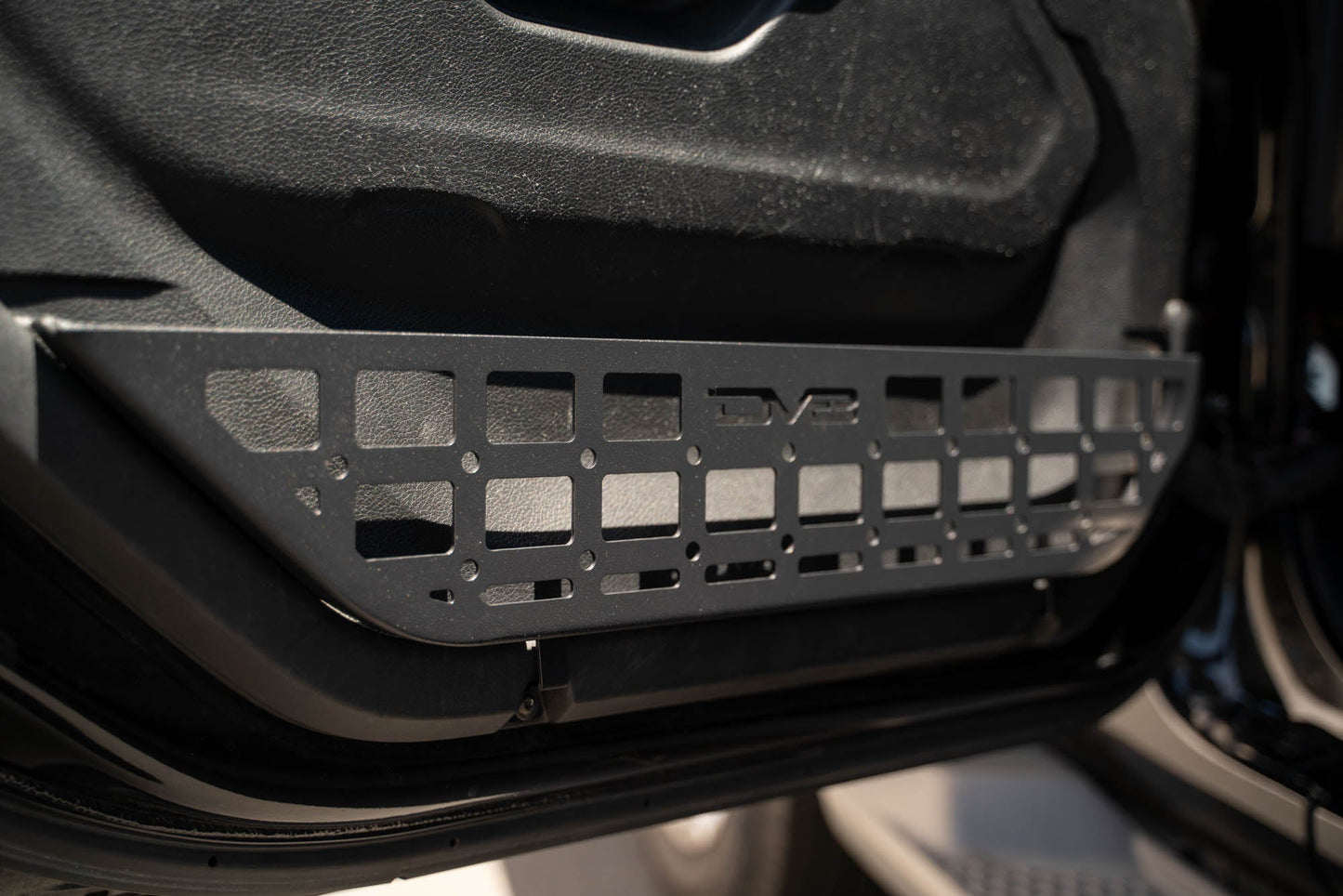 Wrangler-JL-_-Gladiator-JT-Slim-Front-Door-Molle-Pockets-Installed-1.jpg