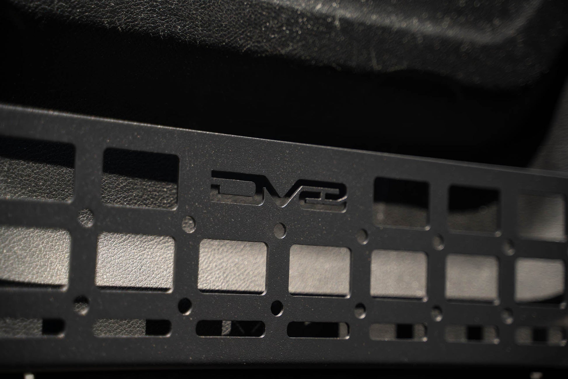 Wrangler-JL-_-Gladiator-JT-Slim-Front-Door-Molle-Pockets-Installed-3.jpg