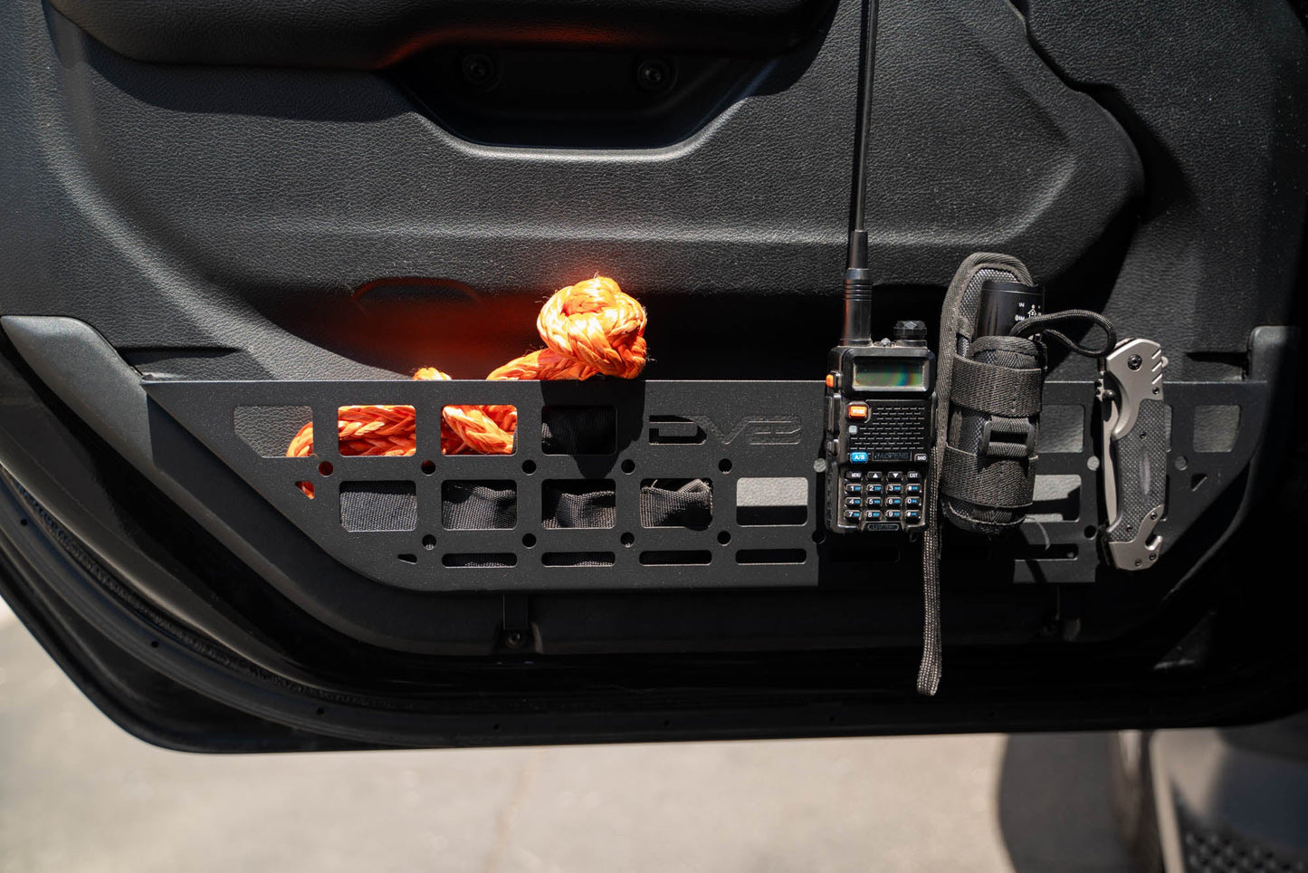 Wrangler-JL-_-Gladiator-JT-Slim-Front-Door-Molle-Pockets-Installed-6.jpg