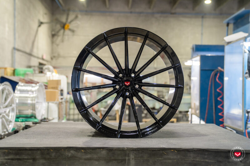 Vossen VPS-2 Wheel | 5x112 Bolt Pattern - Gloss Black / 22x10.5 / +30mm