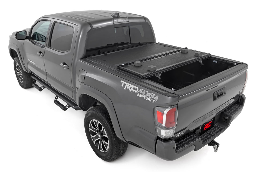 Rough Country Hard Low Profile Bed Cover | Toyota Tacoma 2WD/4WD (16-23)