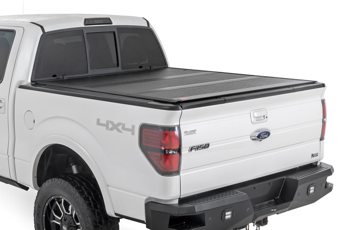 Rough Country Hard Low Profile Bed Cover | Ford F-150 2WD/4WD (2004-2014)