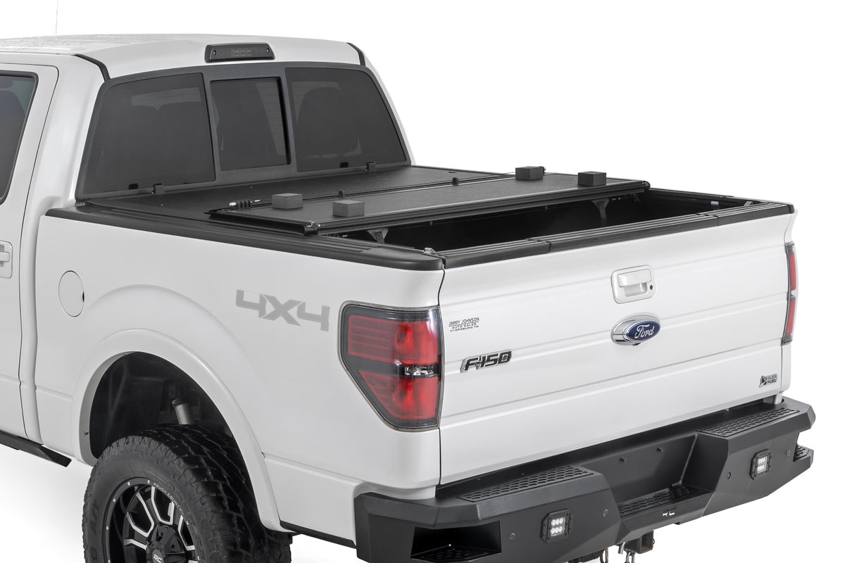 Rough Country Hard Low Profile Bed Cover | Ford F-150 2WD/4WD (2004-2014)