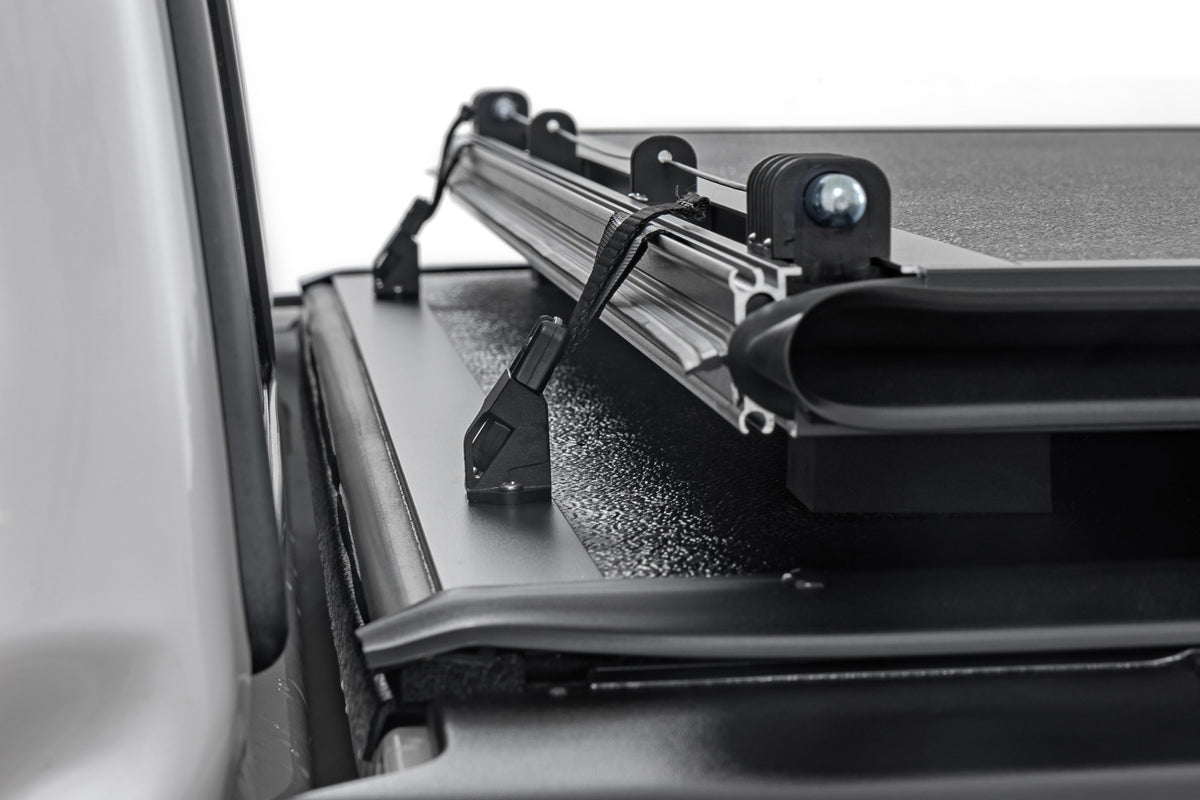 Rough Country Hard Low Profile Bed Cover | Ford F-150 2WD/4WD (2004-2014)