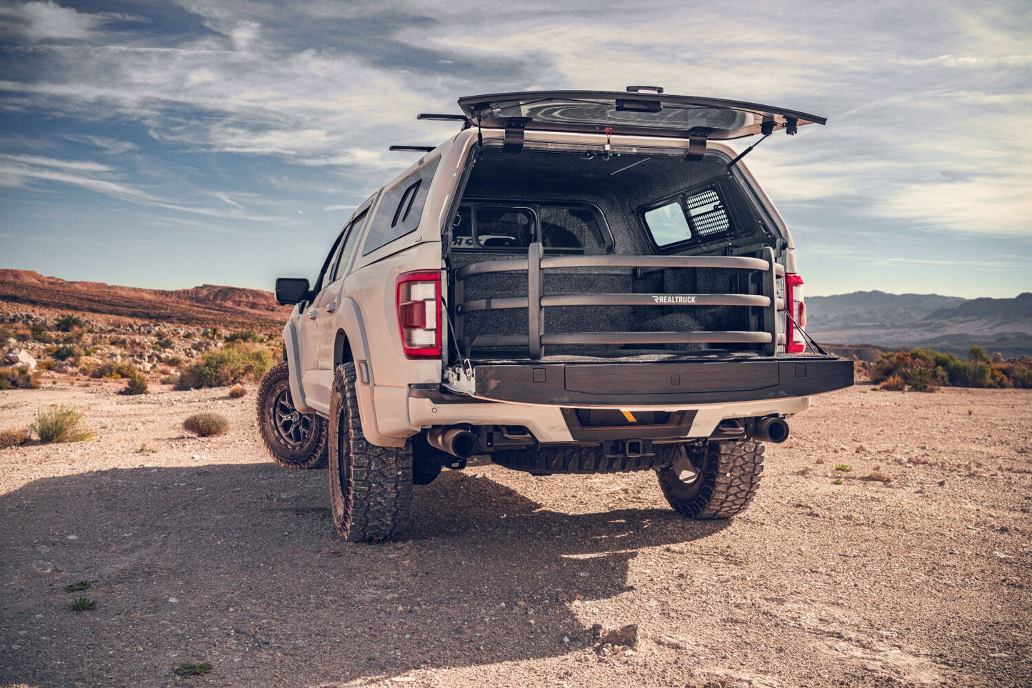 amp-bed-xtender-hd-sport-2023-ford-f150-sema-lifestyle-10.jpg