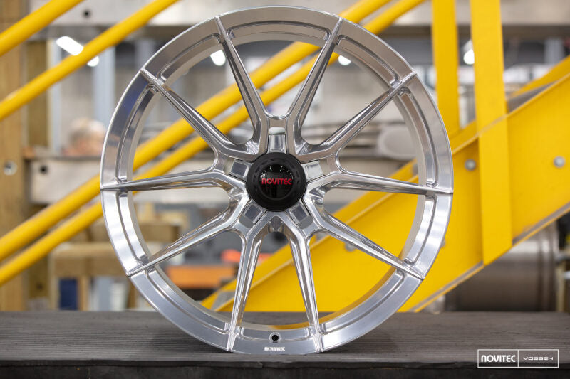 vossen-f-afp-83-f02-c04