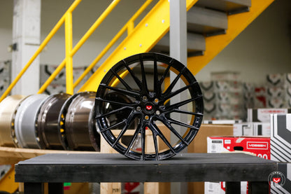 Vossen EVO-6T Wheel | 5x130 Bolt Pattern - Gloss Black / 23x10.5 / +21mm Front