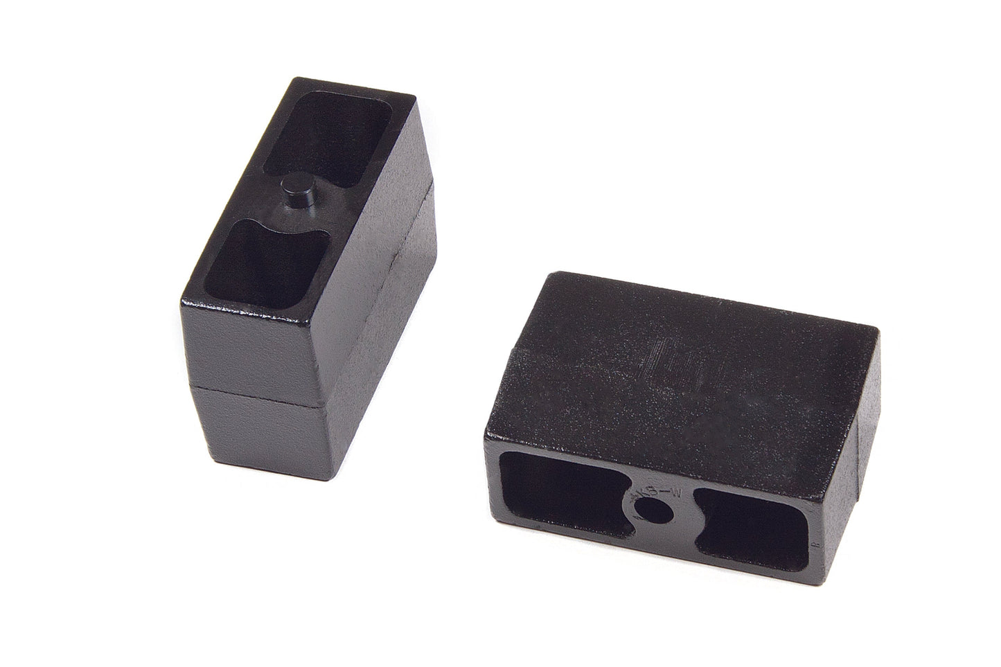 BDS Suspension Rear Lift Blocks - 9/16 in Pin - Cast Iron | 4 Inch Lift | Universal Fitment - Trucks R Us