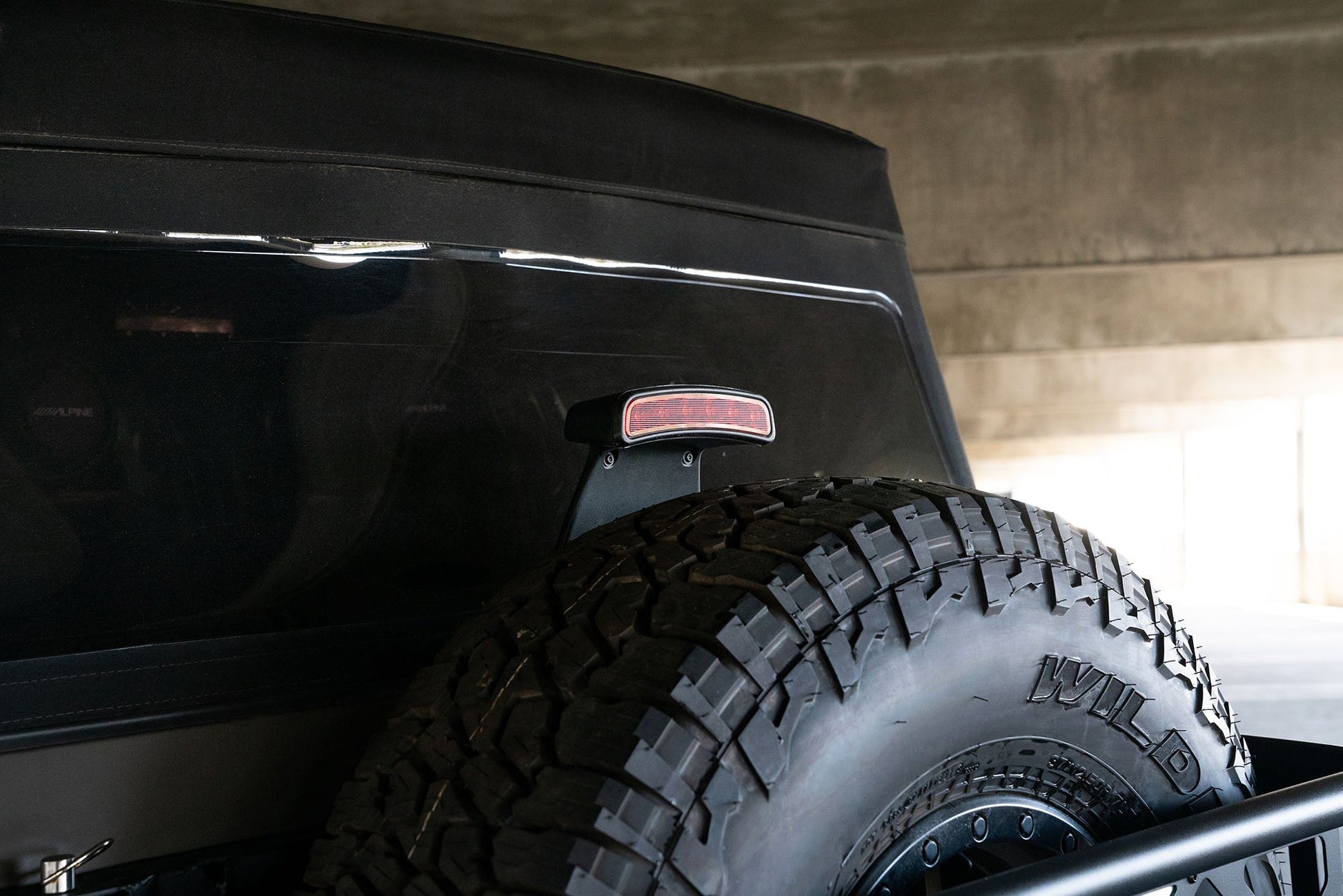 bronco-3rd-brake-light-extension-bracket.jpg