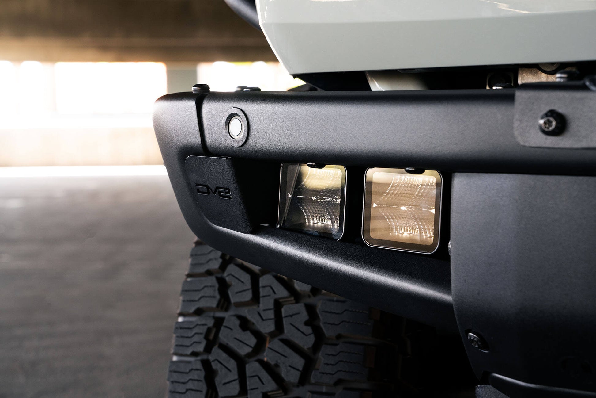 bronco-bumper-pod-light-mounts.jpg