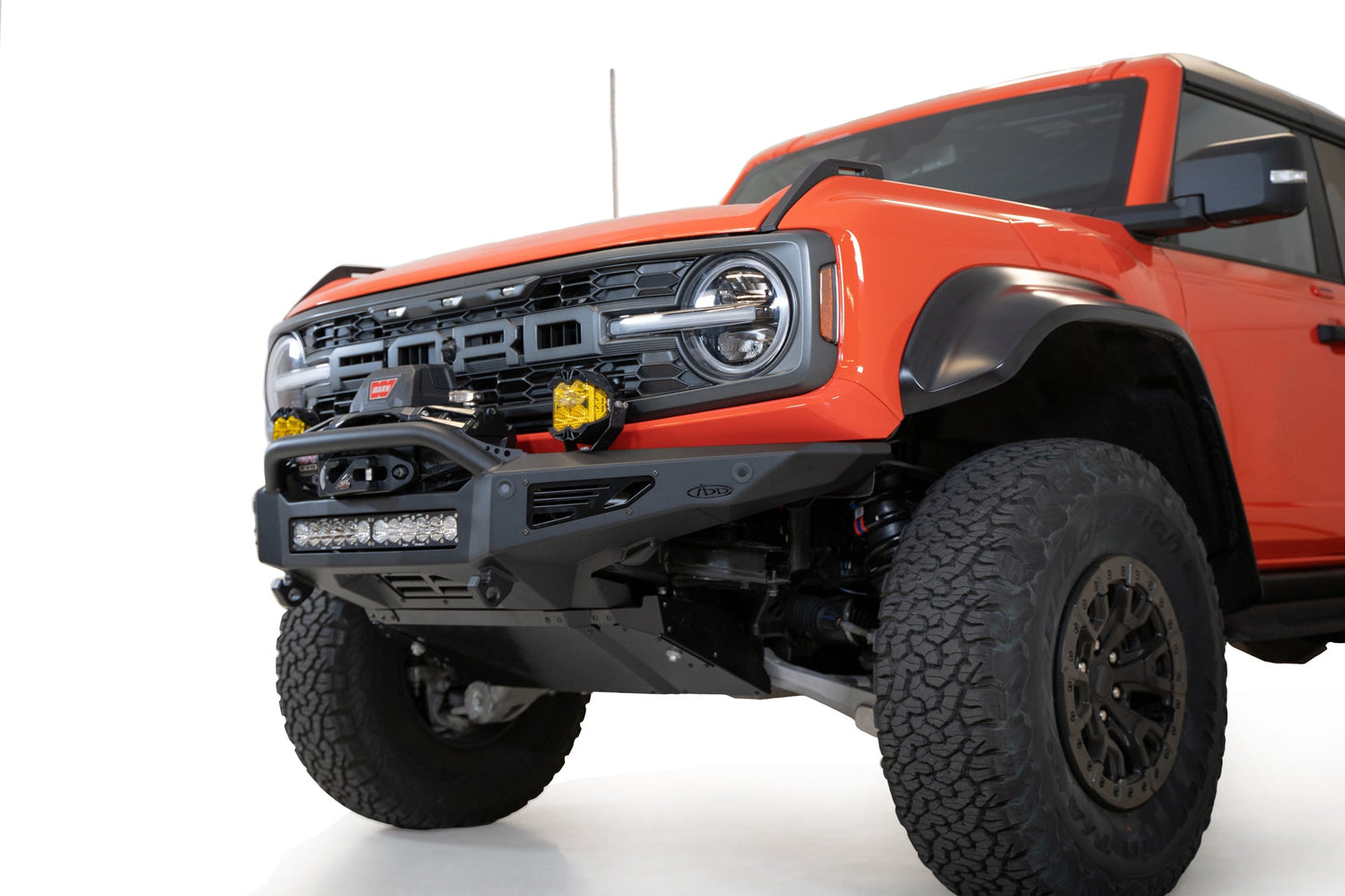 bronco-raptor-front-winch-bumper.jpg