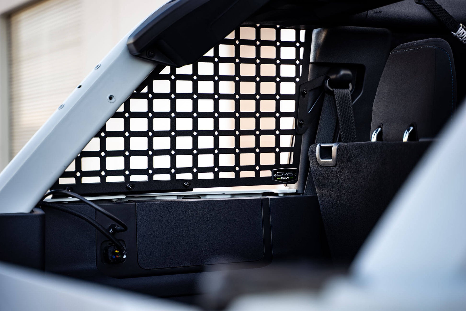 bronco-rear-molle-panel.jpg